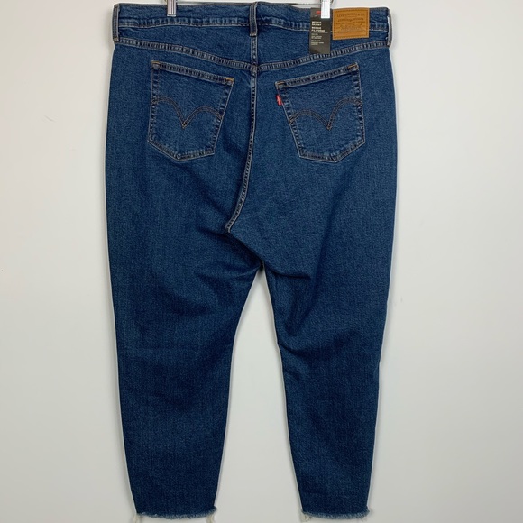 NWT Levi’s Plus Size Distressed Wedgie Skinny Jean - Picture 5 of 5